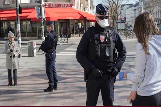 POLICIAS FRANCESES SUSPENDERAN