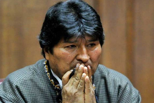 Bolivia retira cargos Morales