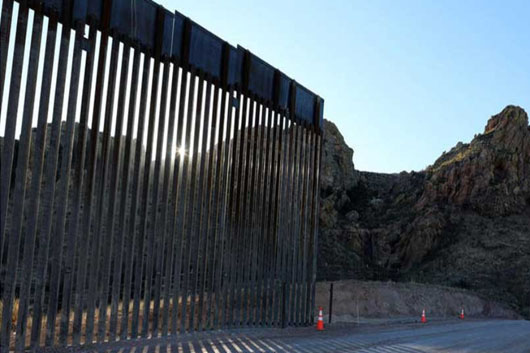 obra muro fronterizo