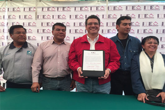 mena constancia