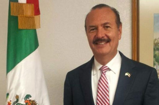 Rinde protesta Marcos Bucío como director del INEA