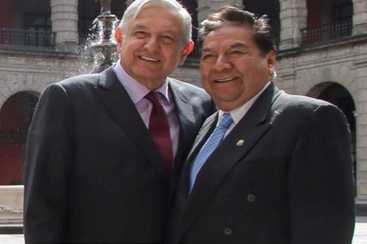 AMLO JOEL MOLINA