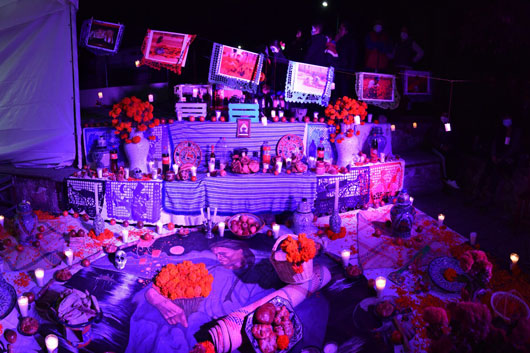 021121 CAT ITC DIA DE MUERTOS 1