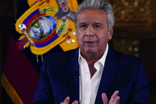 LENIN INDULTA UNA MUJER CIEGA