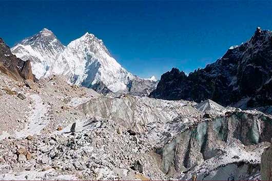 suspenden búsqueda nepal