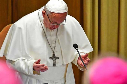 PAPA REITERA SU COMPROMISO