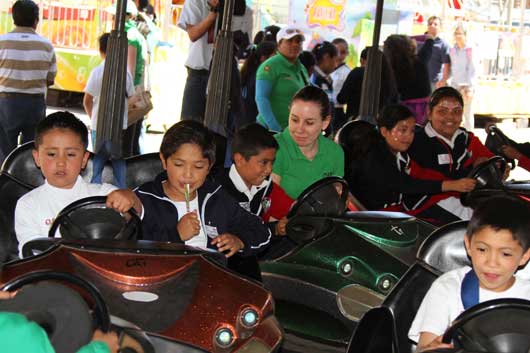 DIF-tlx-01-mgf-niños-feria-