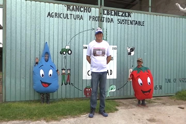 Para la granja Ebenezer el tomate mexicano fue uno de los primeros productos al que apostaron por su alta rentabilidad