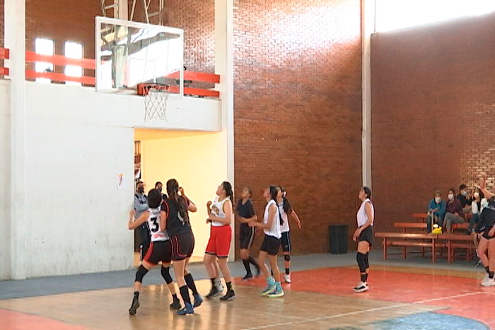 Mantienen entrenamientos selectivos en baloncesto