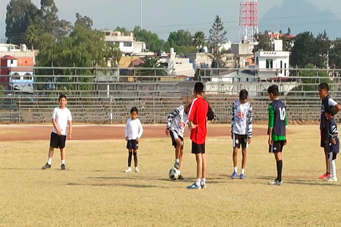 Proyectan a futbolistas a nivel nacional