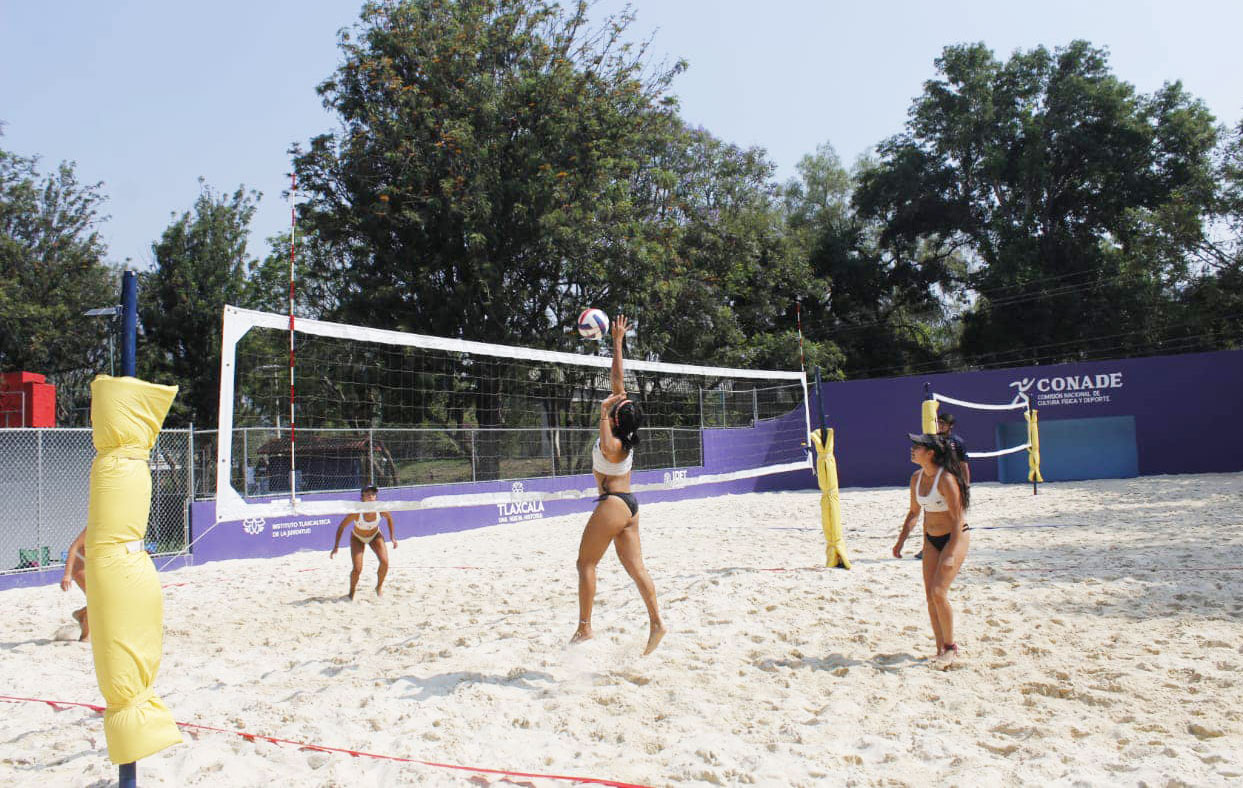 La UNAM ganó la Copa Malintzi de Voleibol de Playa 