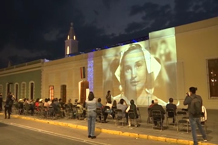 El Museo de Arte de Tlaxcala comenzó el ciclo de cine al aire libre LGBT+