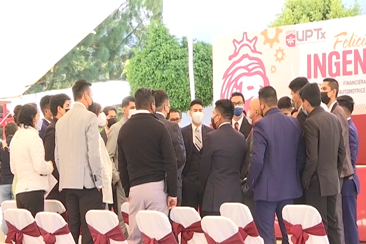 La UPT celebró la ceremonia de graduación de la carrera de Ingeniería en Tecnologías de la Información 