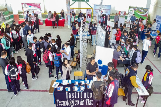 Retoma COBAT feria de oferta educativa