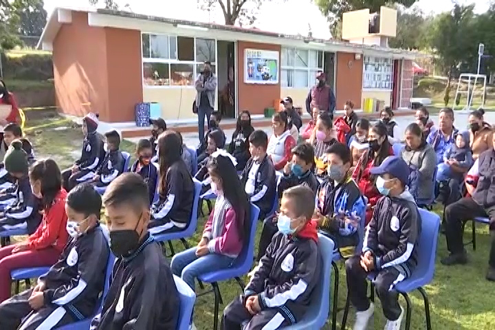 Se beneficia la Escuela “Pedro Ramírez Vázquez” con el Programa “La Escuela es Nuestra”