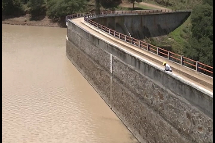 Las presas que administra la CONAGUA en la entidad reportan un almacenamiento promedio de 51.8 por ciento, sin embargo, los principales cuerpos de agua del estado reportan un promedio del 80 por ciento.