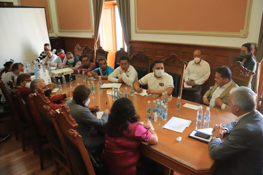 Acuerdan autoridades estatales y unificación de concesionarios trabajo conjunto a favor del transporte público