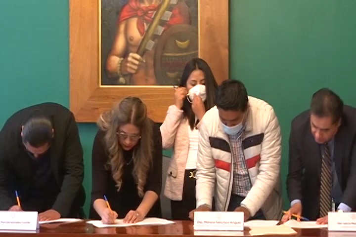 Firman convenio de límites territoriales los municipios de Contla, Teacalco y Tetlanohcan