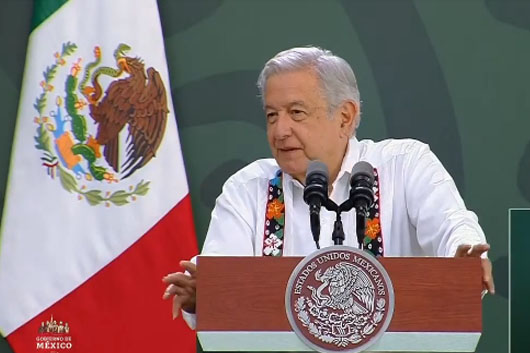 Pospone el INE la revocación; es una 'chicanada': AMLO