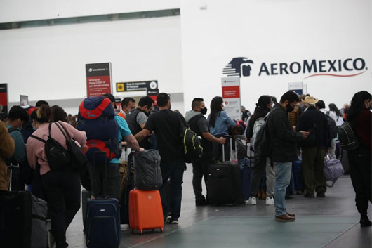 Cancelan 203 vuelos de líneas mexicanas en cuatro días por contagios