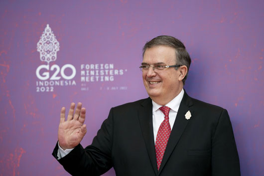 Ebrard pide al G-20 hallar solución pacífica al conflicto Rusia-Ucrania