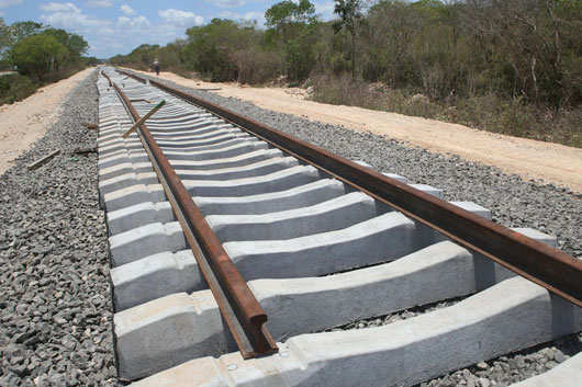 Interrupciones al Tren Maya tienen gran costo para el país: AMLO