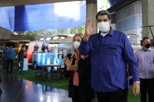 Condenan a líder opositor y a otros 16 por atentado fallido contra Maduro
