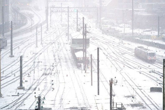 Cortes de luz en unos 190 mil hogares en EU por tormenta invernal