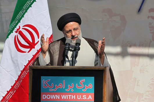 Irán anuncia que fabricó por primera vez un misil balístico hipersónico