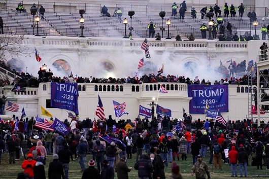 Congreso de EU cita a Trump a testificar en noviembre por asalto al Capitolio