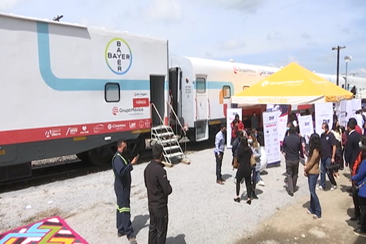 El Dr. Vagón, El Tren de la Salud cuenta con 17 vagones que brinda servicios médicos gratuitos a la población