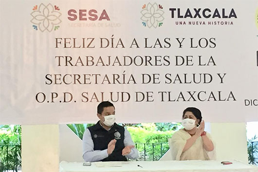 Garantiza Gobierno de Tlaxcala tercera dosis de vacuna Covid-19 a trabajadores de salud y educación