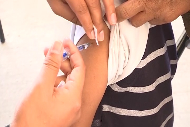 Continuará vacunación para menores en los municipios de Tlaxcala, Chiautempan y Tlaxco 