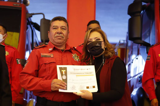 Celebró gobernadora Lorena Cuéllar 40 Aniversario del Heroico Cuerpo De Bomberos