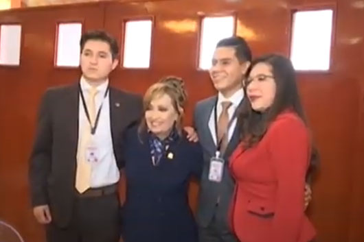 La gobernadora Lorena Cuéllar celebra junto a jóvenes del Día Internacional de la Juventud