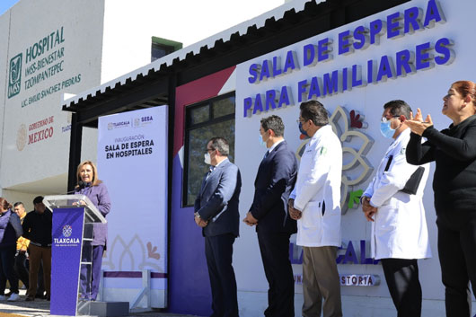 Inaugura gobernadora sala de espera en hospital IMSS-Bienestar de Tzompantepec