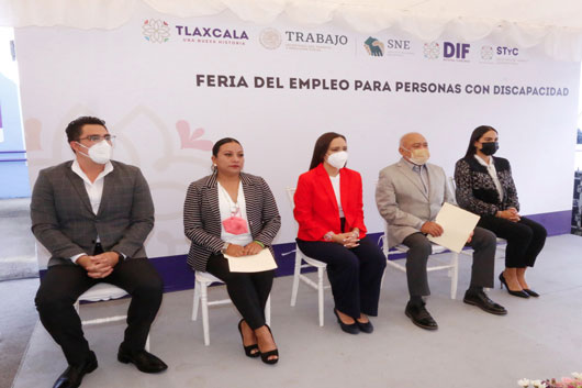 Impulsa SEDIF la inclusión laboral con feria del empleo para personas con discapacidad