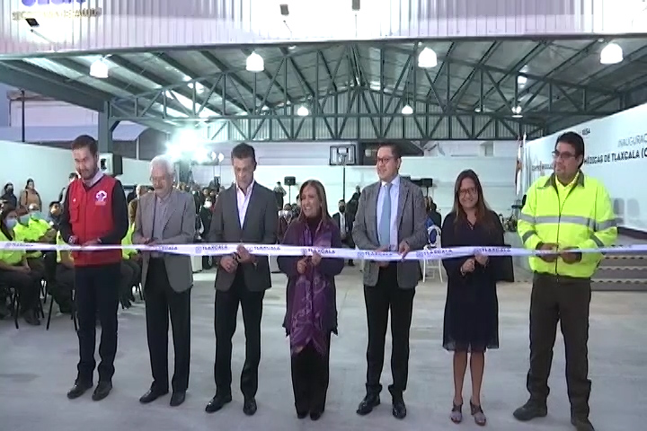 Inauguró gobernadora Lorena Cuéllar instalaciones del Crumt en Chiautempan
