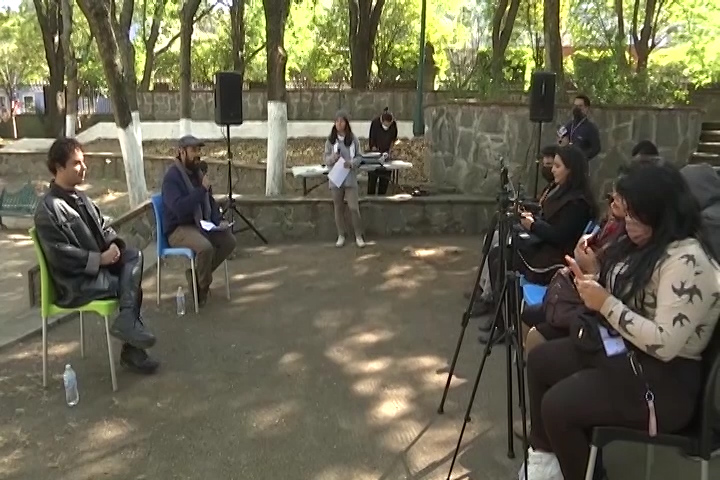 Presentan el libro “Amor y Pachanga: Compilación de Tlaxcaltecas Contemporáneos” en el Jardín Sonoro