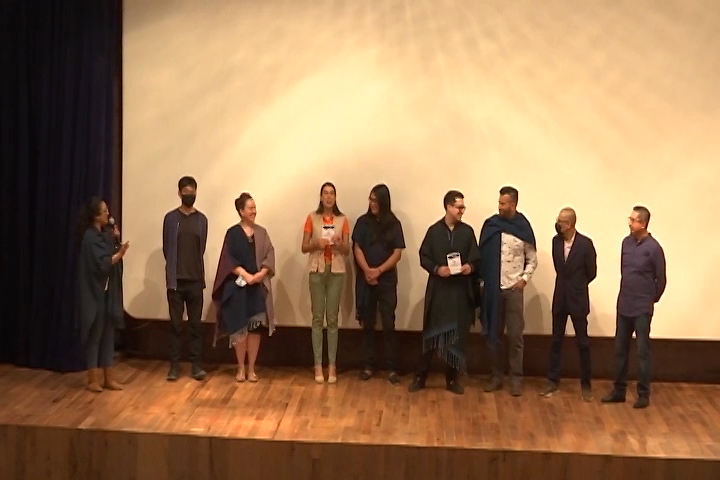 Presentan el documental “Yahuitl wan Kostik: Tiñiendo Telares”