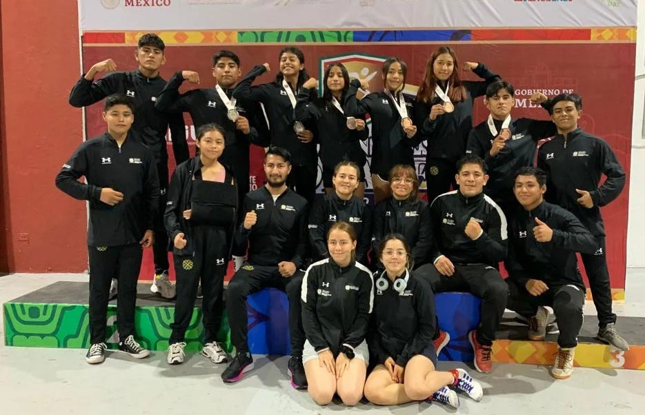 A través de exhibiciones la lucha asociada tlaxcalteca incrementa el número de practicantes 
