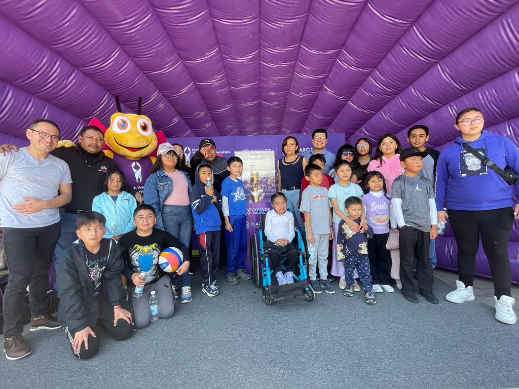 Visitó Ixtenco el Trophy Tour del Campeonato Mundial de Voleibol 