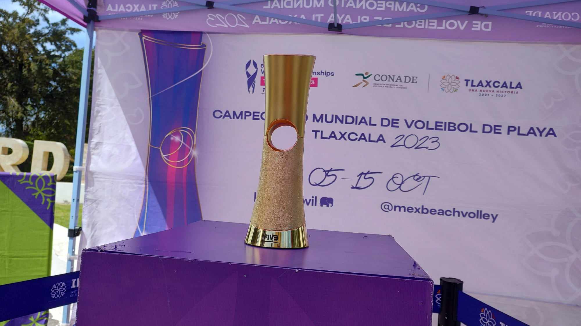 Cálida recepción ha tenido el trofeo del Mundial de Voleiibol de Playa en los municipios