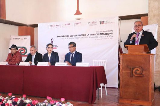 Inauguran autoridades educativas Encuentro Estatal Innovación Escolar