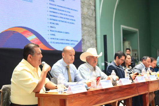 Trabaja ICATLAX con municipios para fortalecer el desarrollo económico del estado