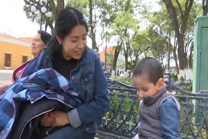Celebran tlaxcaltecas el Día de las Madres 