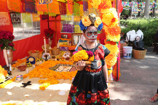 Invita Gobierno del Estado al primer concurso estatal de catrinas y catrines