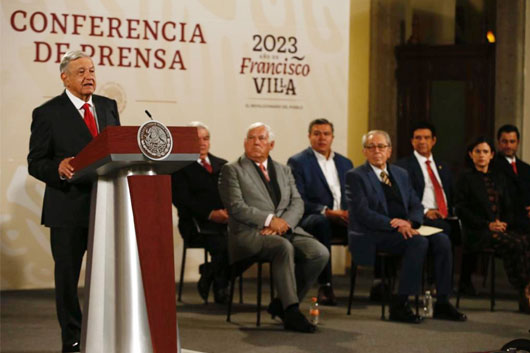 Dirime presidente López Obrador con empresarios canadienses diferencias sobre política eléctrica