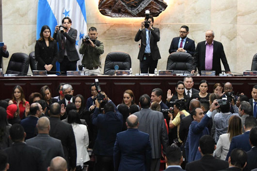 Eligen en Honduras a nuevos magistrados de la Corte Suprema