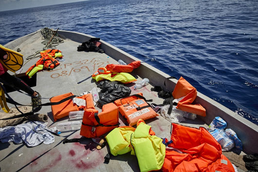 Mueren 14 migrantes ahogados frente a costas de Túnez